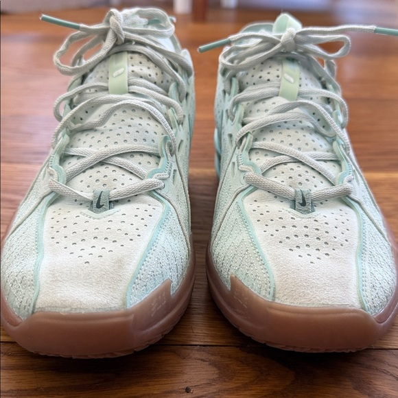 Nike Girls/Womens Basketball Sneakers - Picture 4 of 14